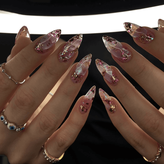 Hebun Akgül Nail studio 3