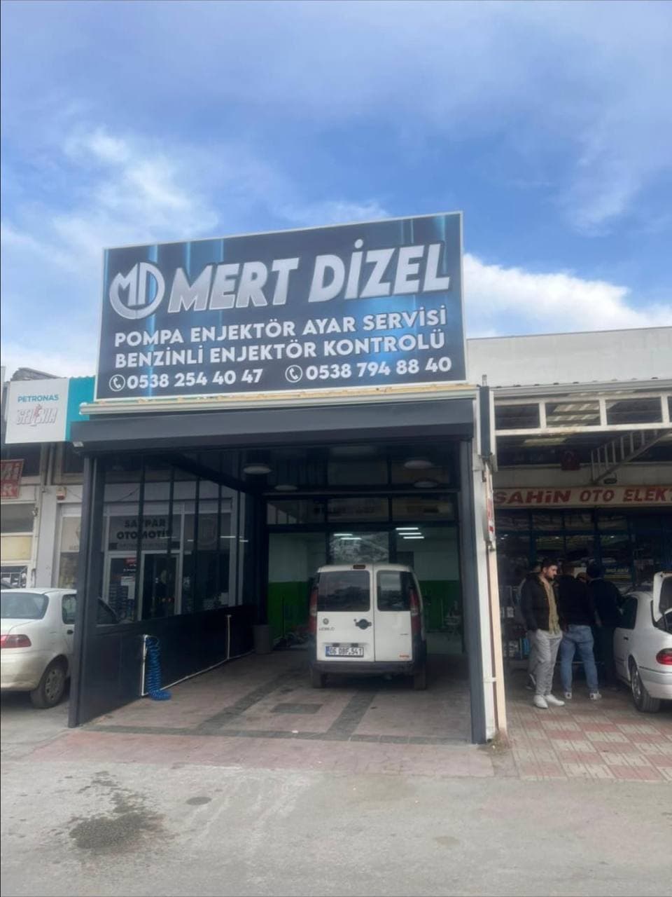 Mert Dizel 4