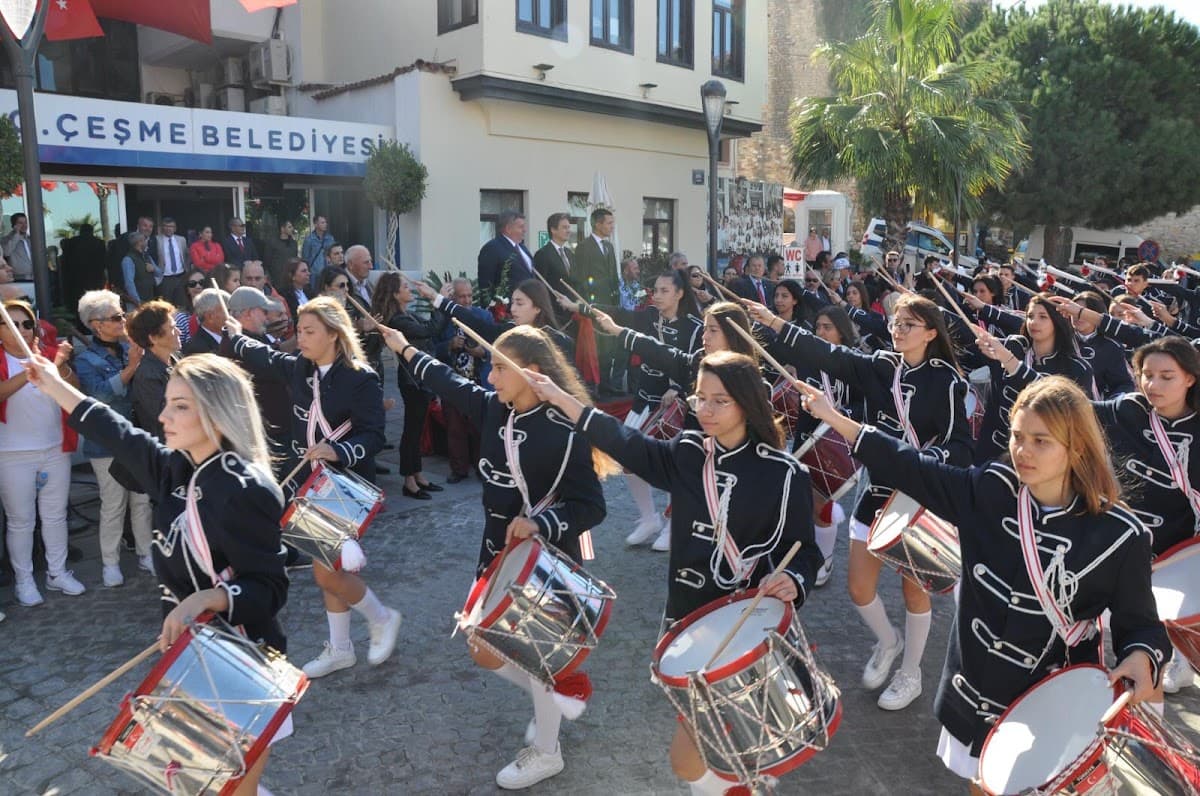Çeşme Atatürk Anadolu Lisesi 2