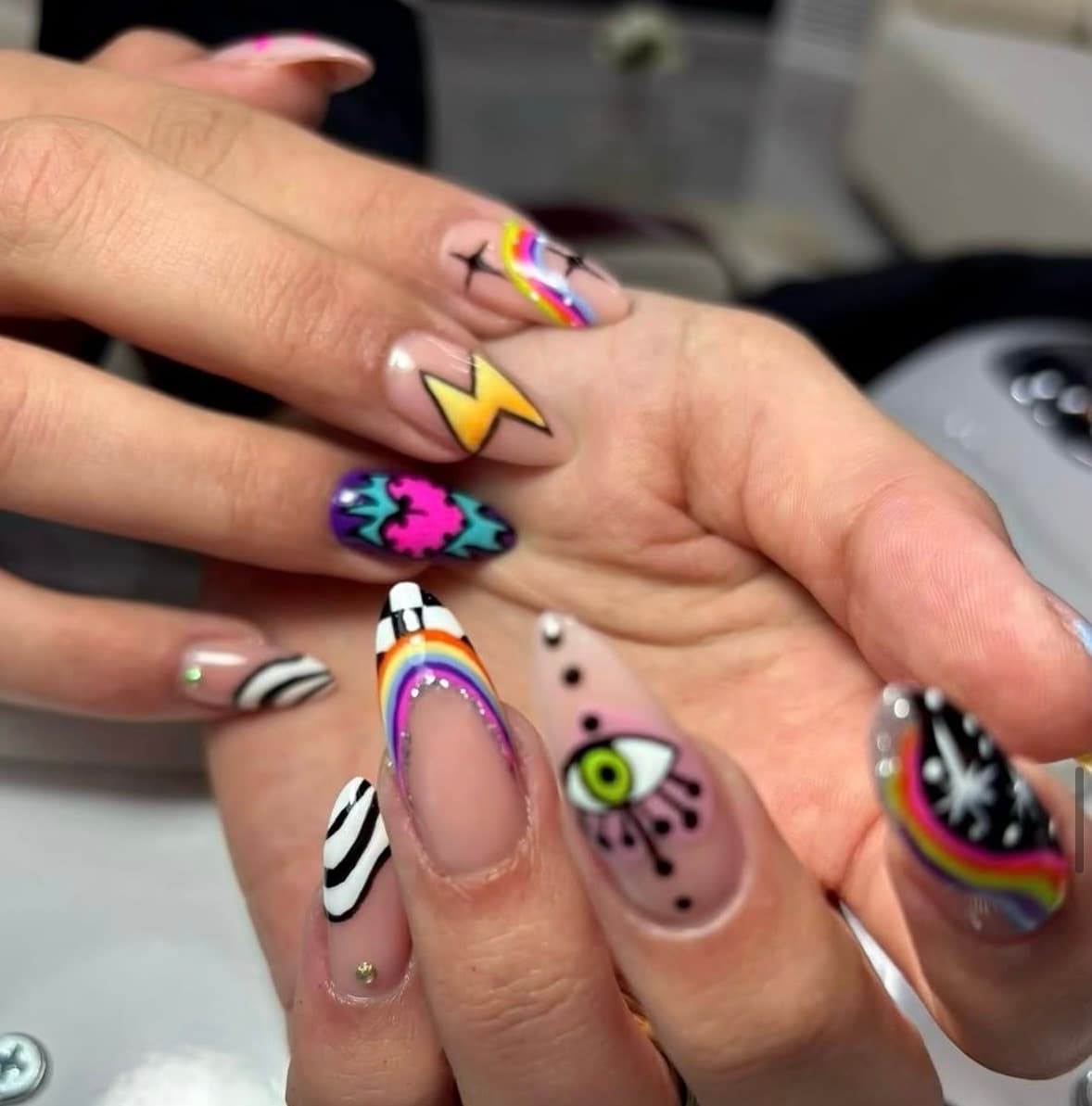 Melis Nail & Beauty Studio 1
