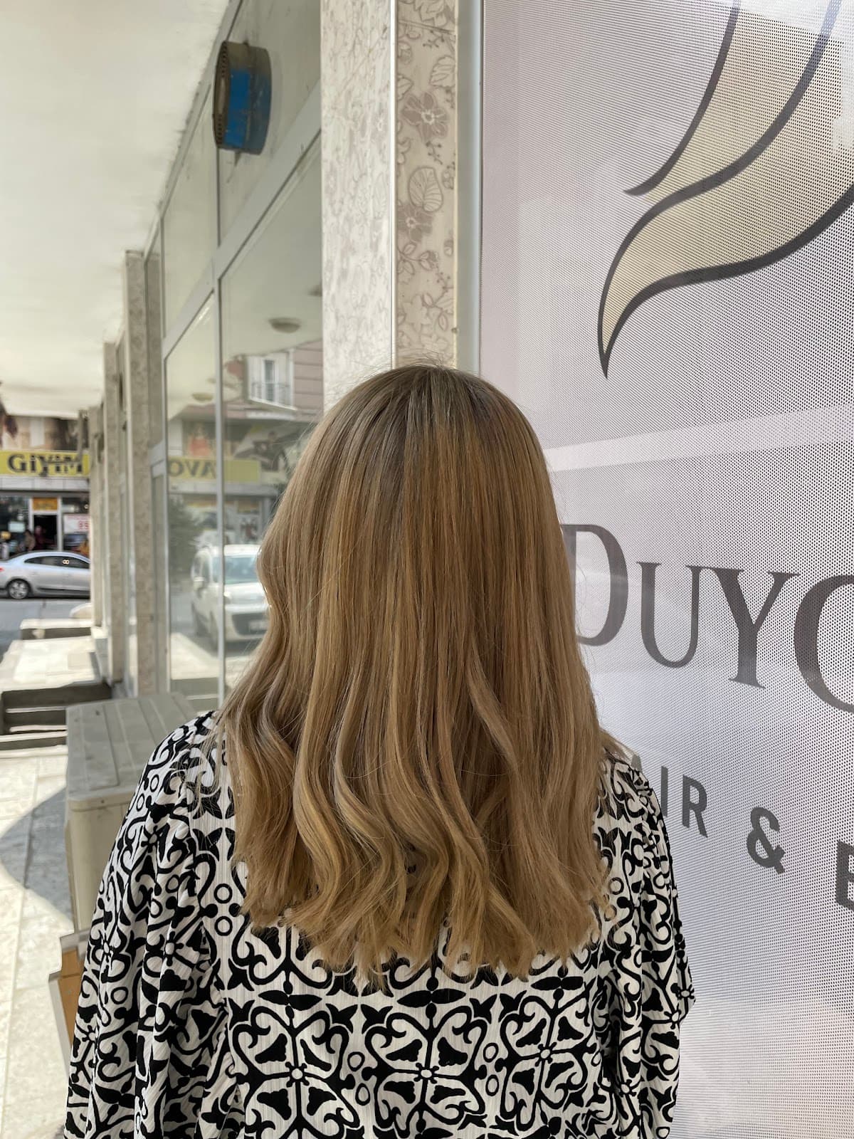 Duygu Yıldız Hair&Beauty Saloon 2