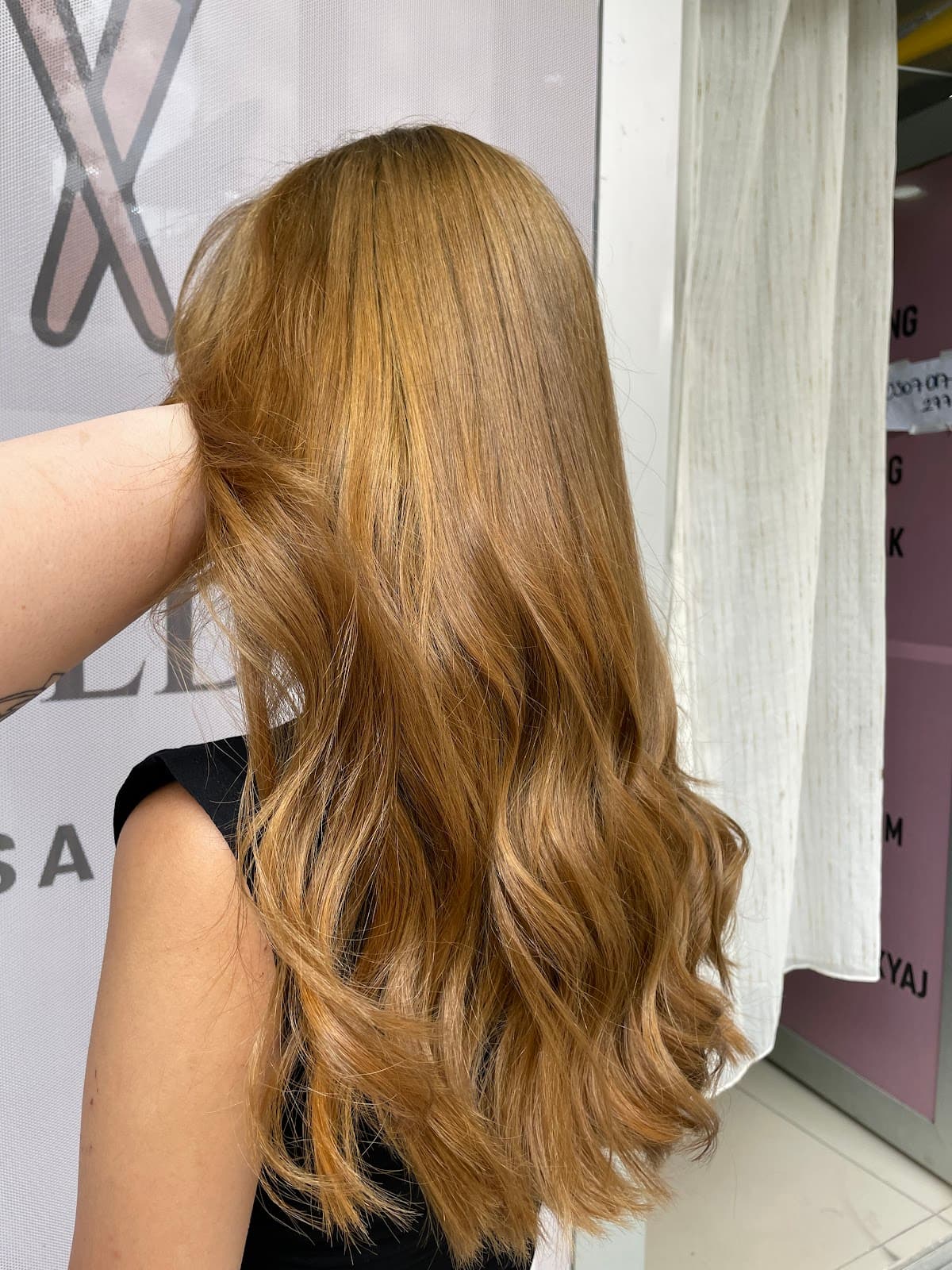 Duygu Yıldız Hair&Beauty Saloon 4