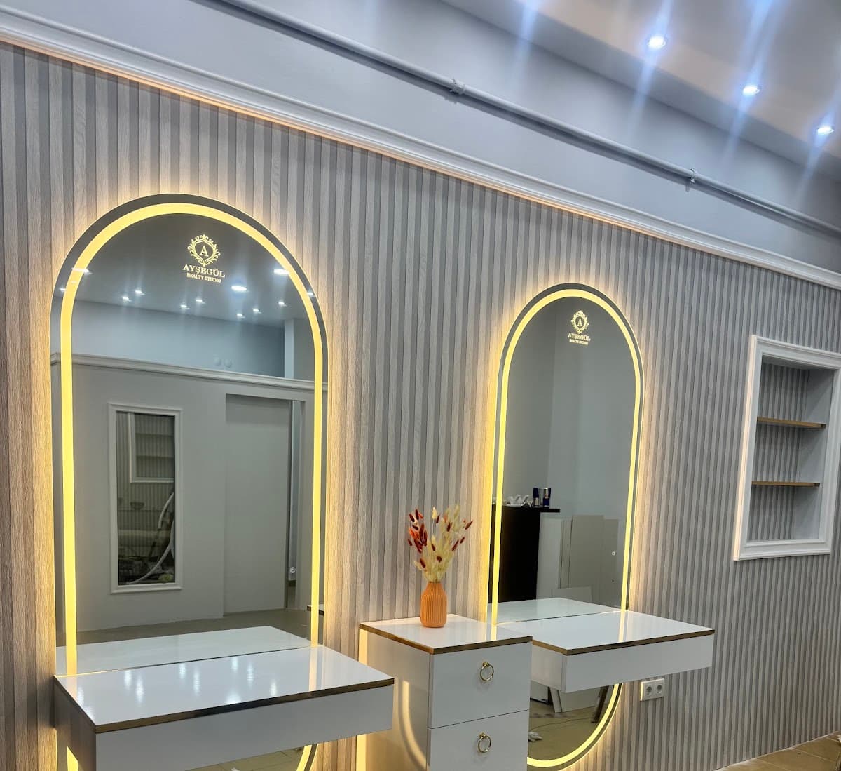 Ayşegül beauty studıo 4