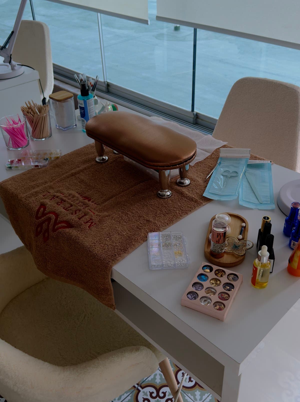 Mistral Beauty 2