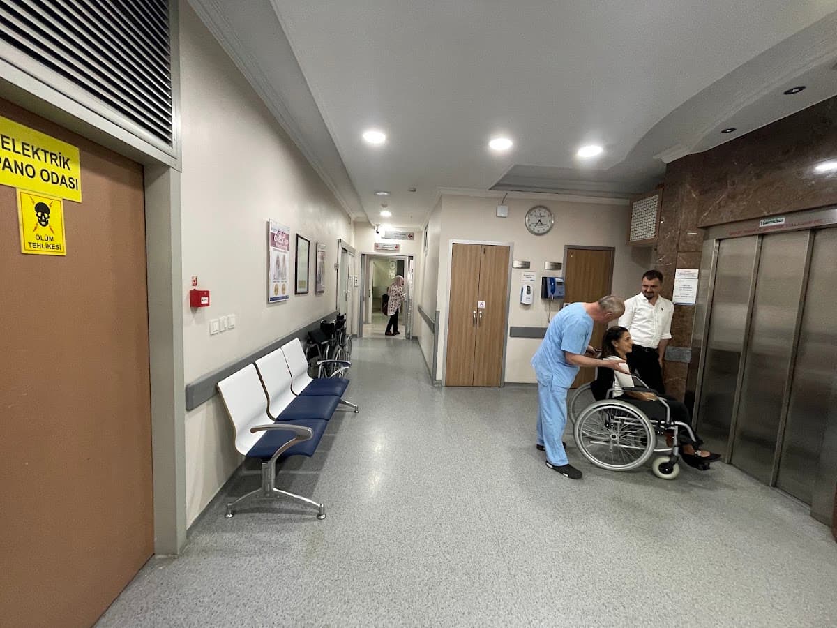 Özel İstanbul Hospital 3