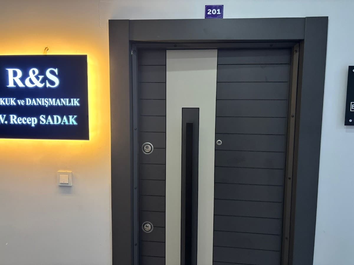 R&S Hukuk Ve Danışmanlık 2